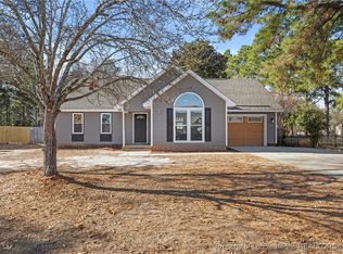 149 E Twelve Oaks Rd, Raeford, NC 28376