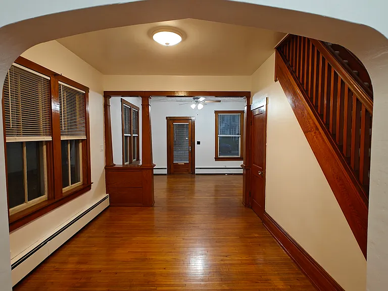 118 Shaw Ave — Photo 9