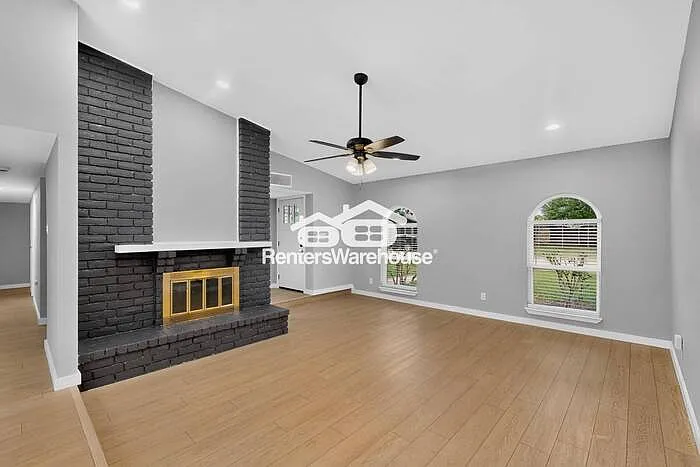 1632 Cumberland Trl — Photo 5