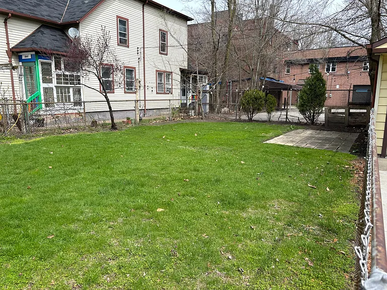 2055 W 41st St — Photo 27