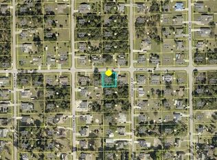2604 E 2nd St, Lehigh Acres, FL 33936