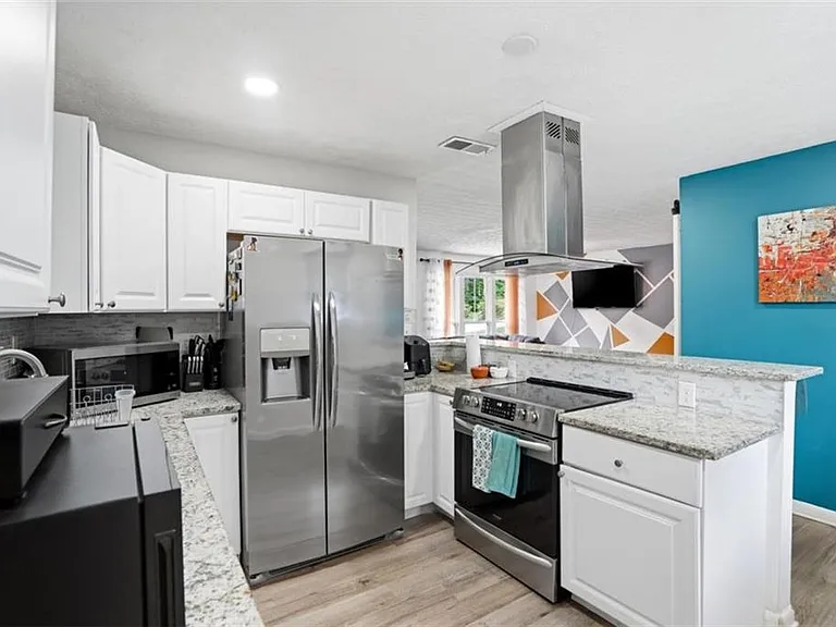 405 King Arthur Ct — Photo 6