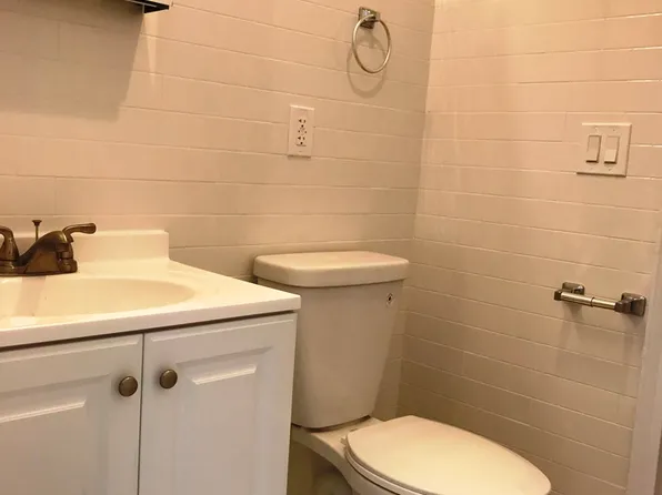 41-15 50th Avenue image 17 of 24