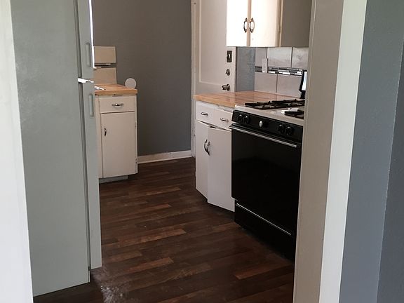 4th image of 2337 Cincinnati # Second Floor
