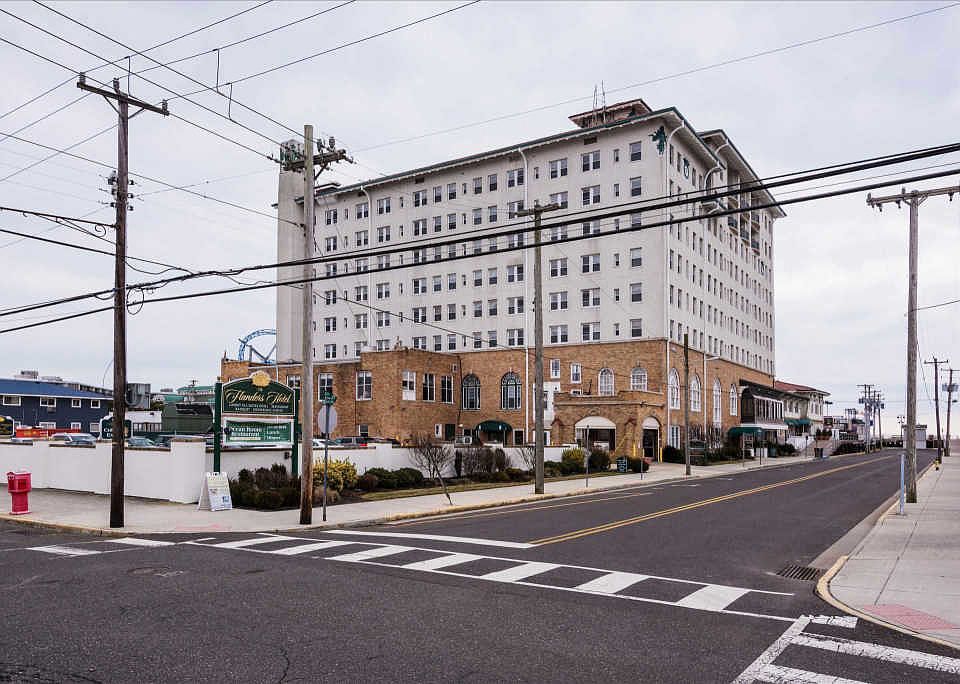 1st image of 719 11th St #714