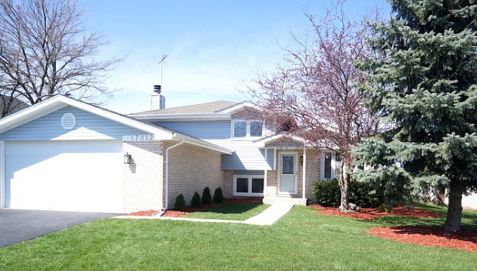 1st image of 17012 S Redwood Ct