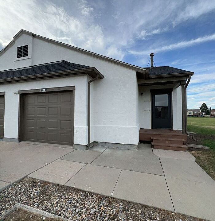 1st image of 202 Dunn Ct