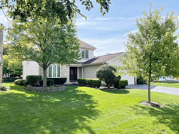 2nd image of 603 Golfers Ln