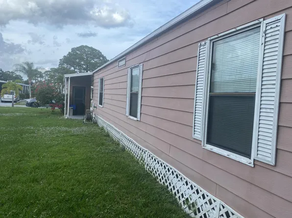 38 Sierra Del Norte, Fort Pierce, FL 34951