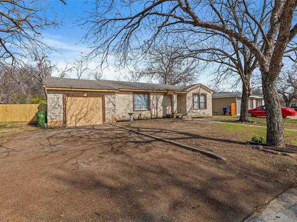 6511 Bridges Ave, Richland Hills, TX 76118
