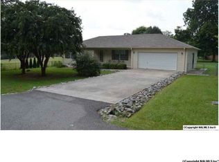 44 Pecan St, Grant, AL 35747