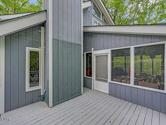 5th image of 108 Minnow Ct