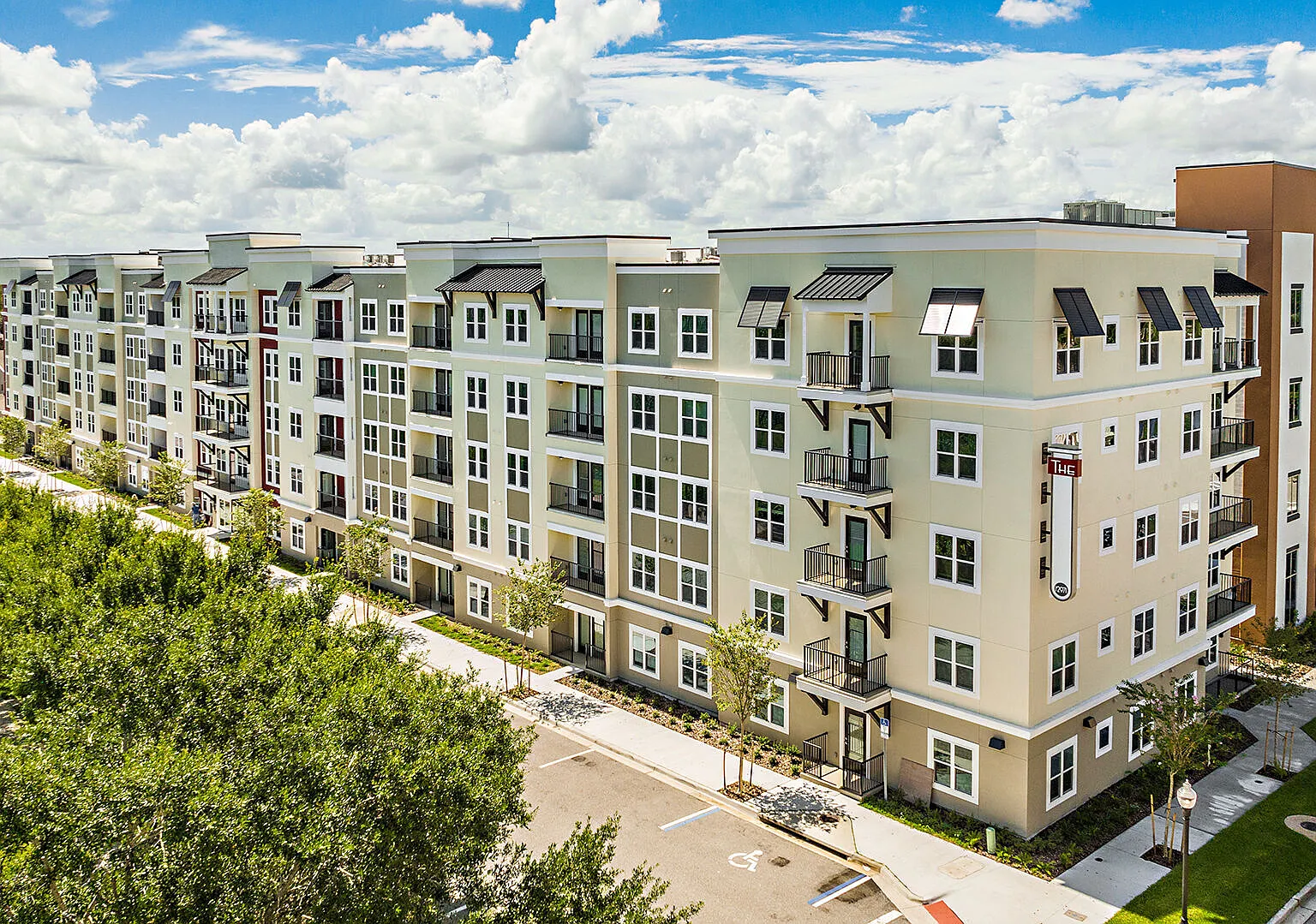 Parkside at Avalon Park — Photo 1