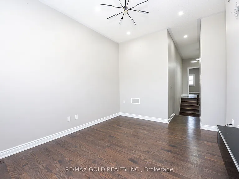 1270 McPhedran Point — Photo 46