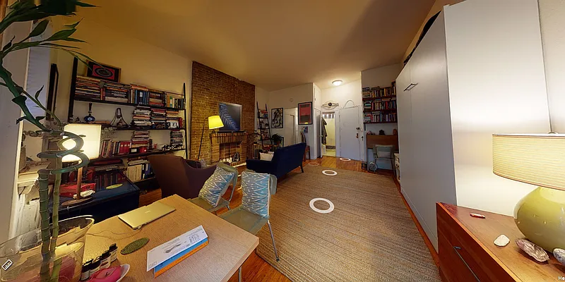 Rented by Bond New York | media 8