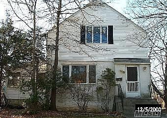 1st image of 568 Peninsula Blvd