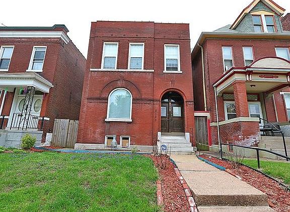 3rd image of 2120 Ann Ave