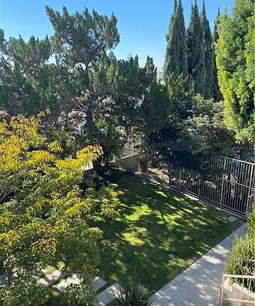 4th image of 1200 W Huntington Dr Unit 25
