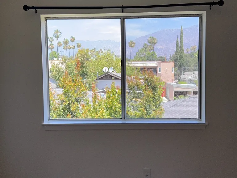 620 N Mar Vista Ave — Photo 11