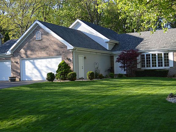 3 car garage