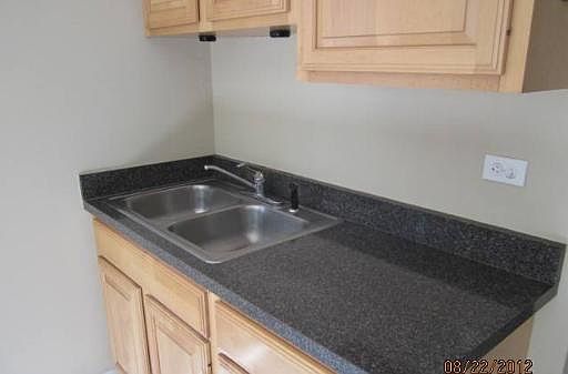 5th image of 4633 W Church St #C