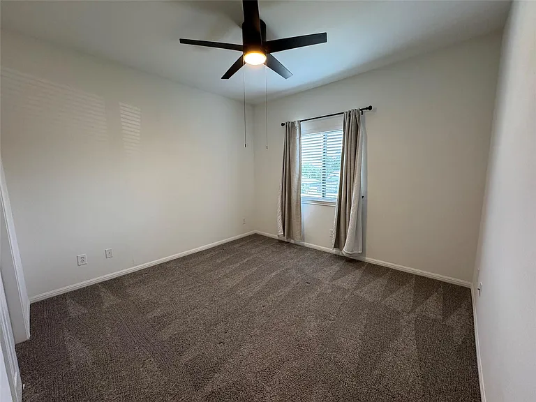12212 Brigadoon Ln #102 — Photo 15