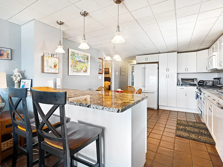 473 Ocean Blvd #1 — Photo 3