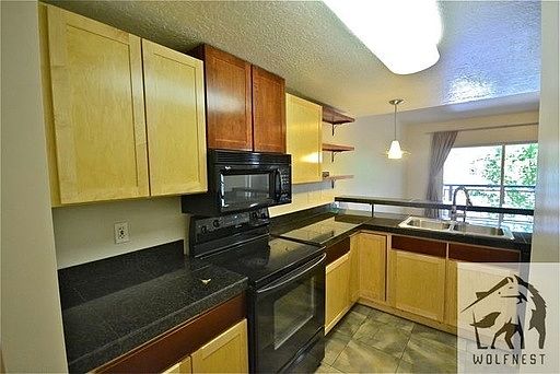 3rd image of 4340 S Highland Dr Unit 401