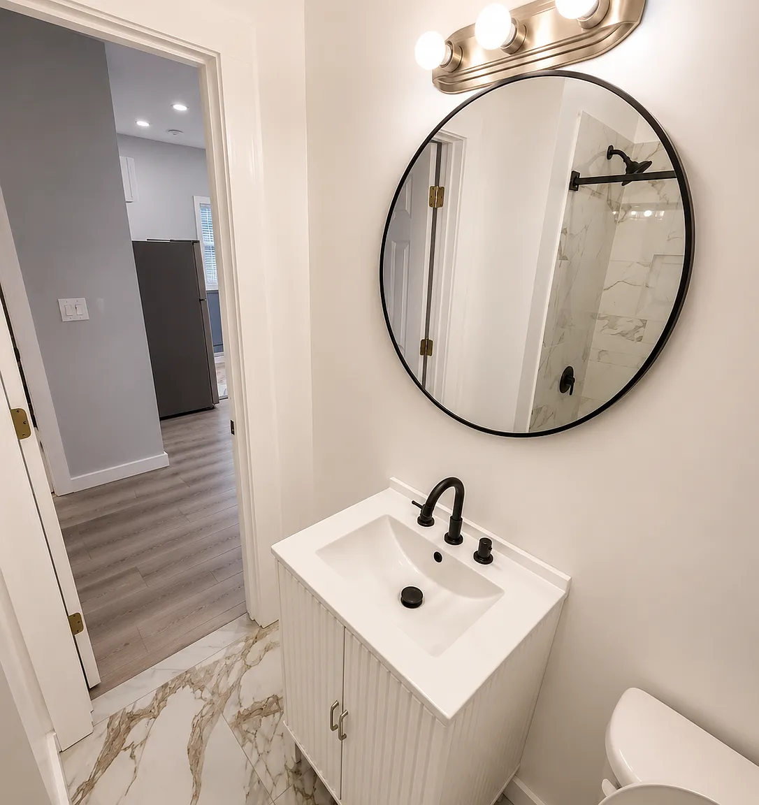 5 bed, 2.0 bath, 1000 sqft, $2,600 — Photo 4