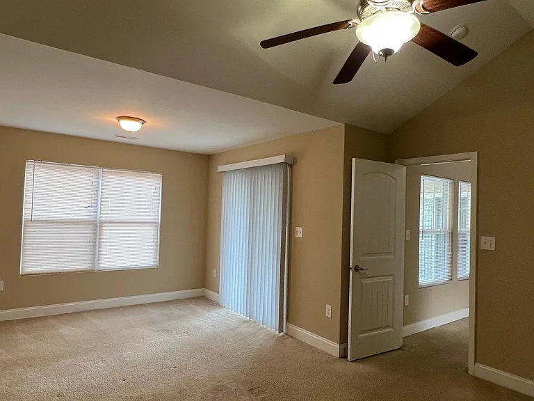 308 Marquis Ct — Photo 19