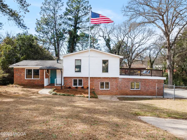 209 Juniper Rd, Warner Robins, GA 31093