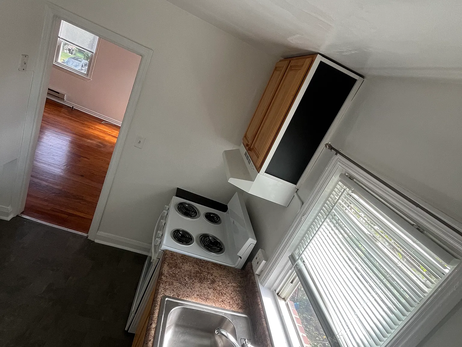 1 bed, 625 sqft, $1,099 — Photo 4