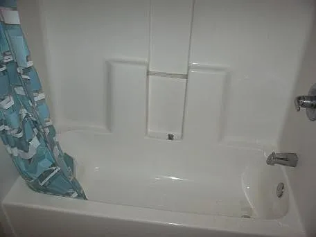 320 Hudson Ave #12 — Photo 6