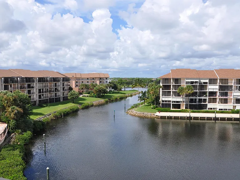 2601 Marina Isle Way #402 — Photo 45