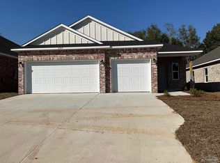 2764 Savannah Michelle Ln, Pensacola, FL 32534