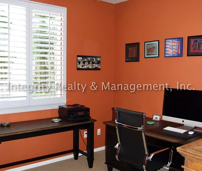 10328 Longwood Way — Photo 7