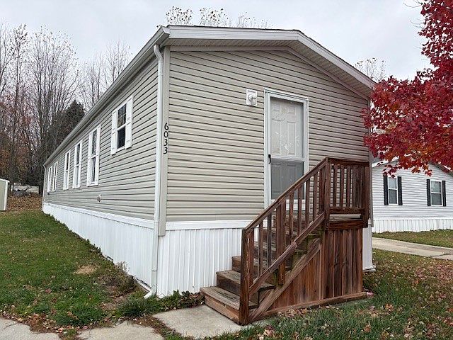 1st image of 6033 Huron Dr