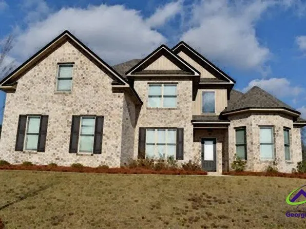 517 Capers Ln, Lizella, GA 31052