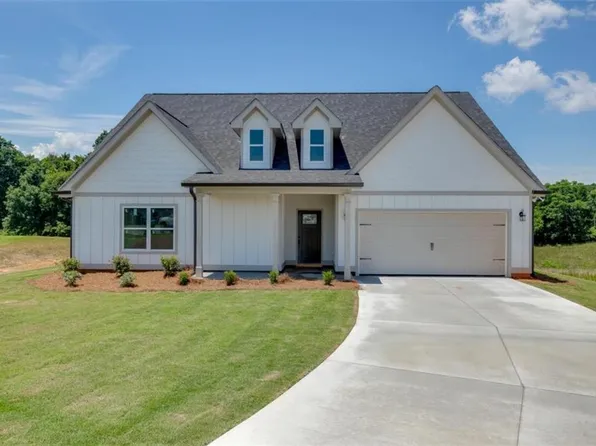 164 Creek Stone Dr, Hartwell, GA 30643