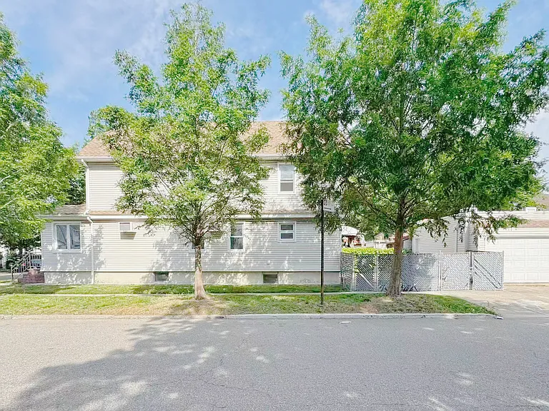 7159 Kessel St — Photo 24