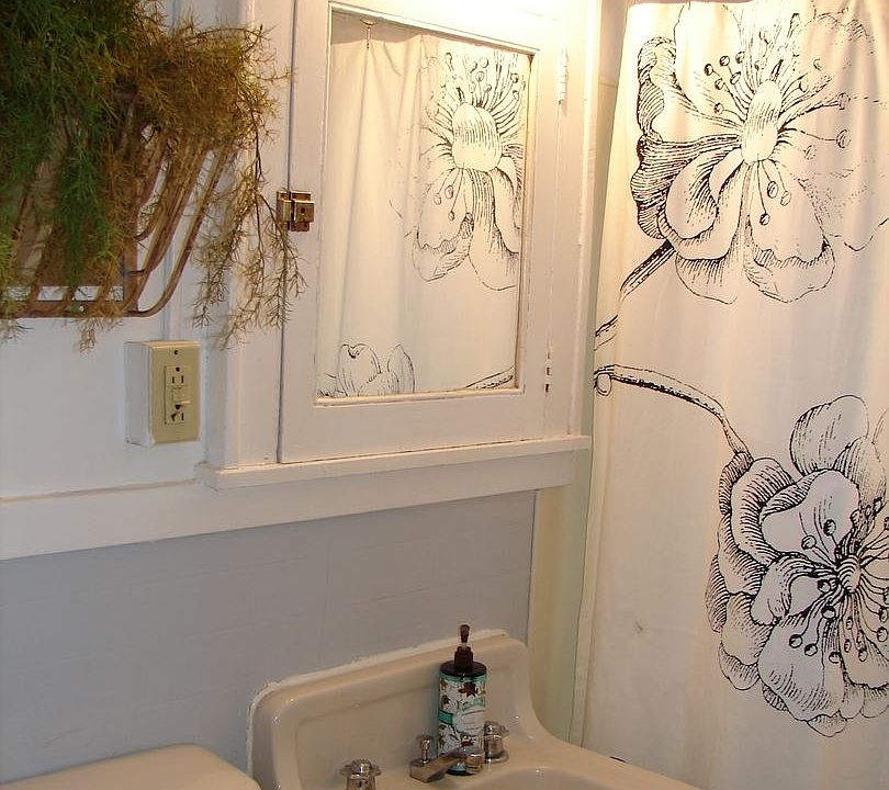 1st image of 1305 Grand Ave APT 102