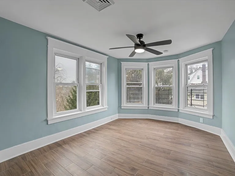143 Chatterton Pkwy #2 — Photo 11