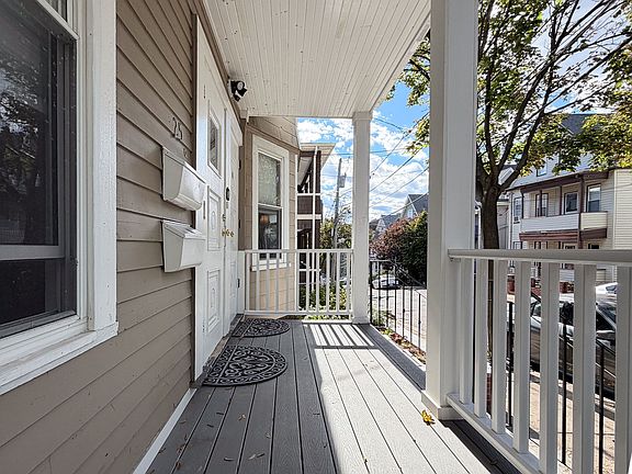 5th image of 23 Gilman Ter APT 1