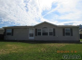 63 Black Sulphur Pl, Parachute, CO 81635