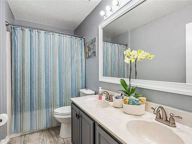 75215 Fern Creek Dr — Photo 20