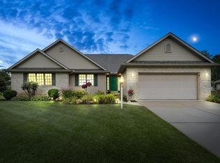 53311 Pine Brook Dr, Bristol, IN 46507