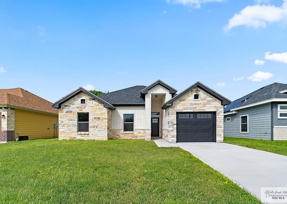 1st image of 23316 Pummelo Ave