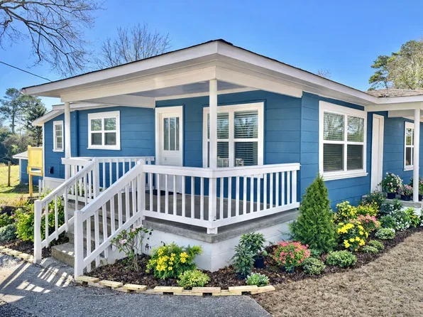 4039 Sutton Rd, Gainesville, GA 30506