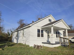 386 Blakemore Ave, Gallatin, TN 37066