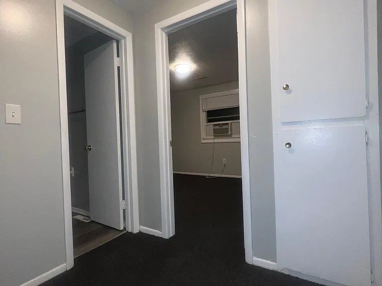 855 Moon Rd #B — Photo 21